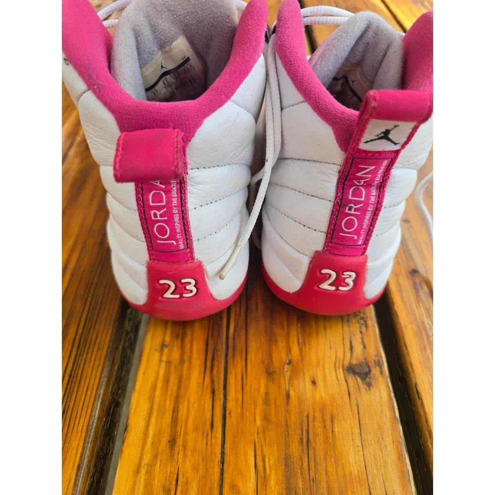 Jordan 12 Retro Dynamic Pink White Kids Sneakers 5Y 510815-109 Jumpman